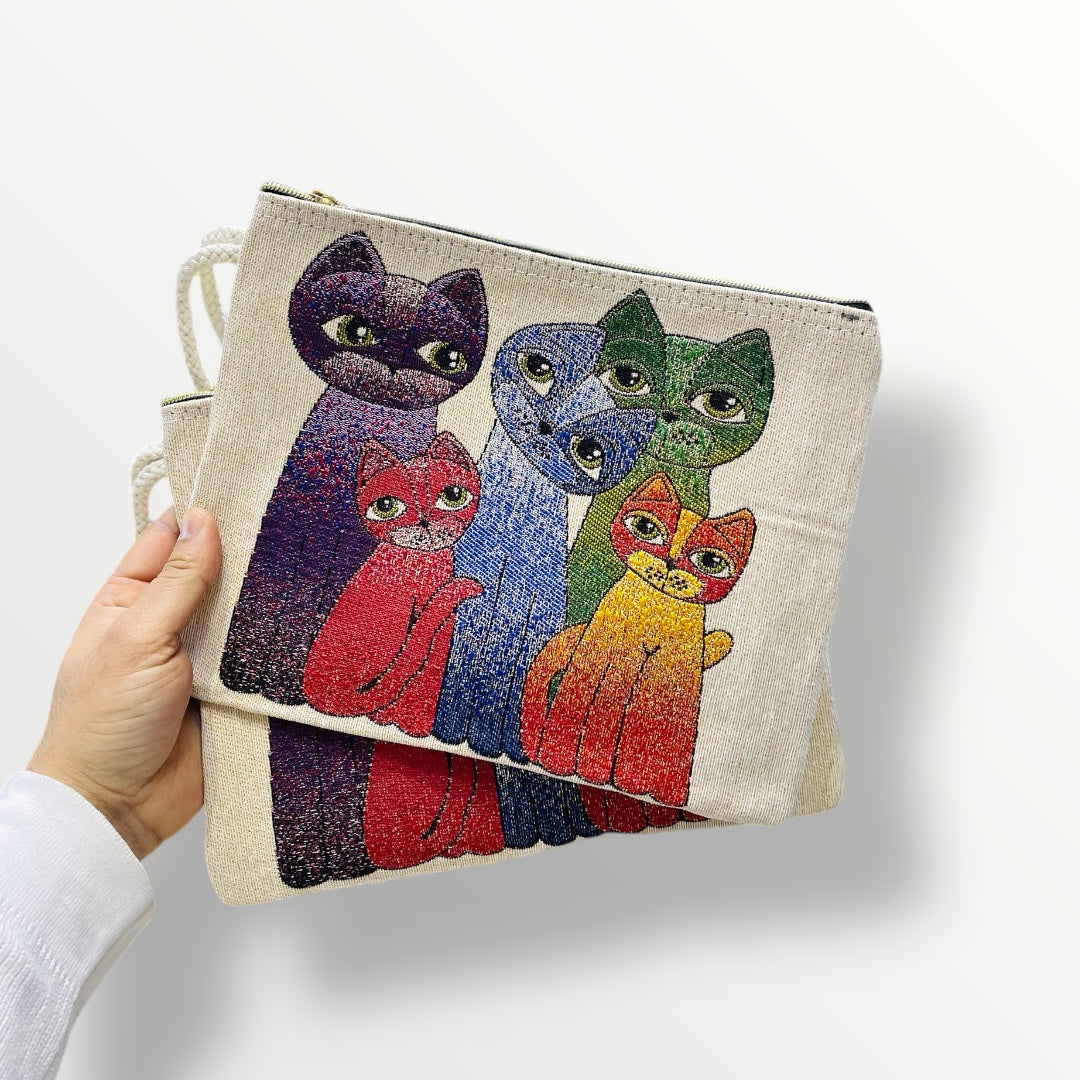 Cute Cat Themed Tapestry Bag,Family Cat Tote Bag,Handmade Cat Accessory ,Perfect As A Gift For Cat Lovers,Friends,Or Family,Durable fabric