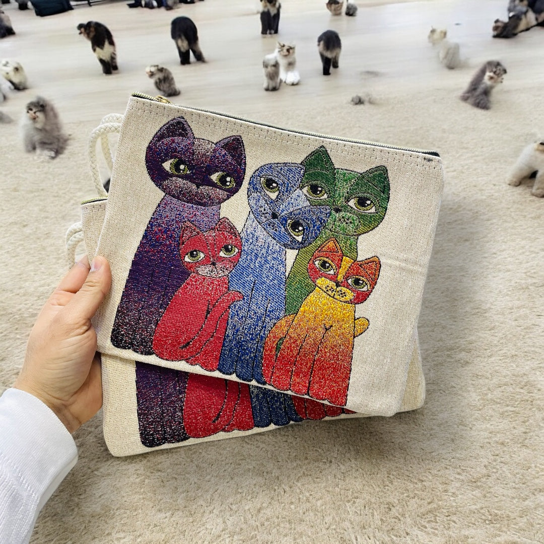 Cute Cat Themed Tapestry Bag,Family Cat Tote Bag,Handmade Cat Accessory ,Perfect As A Gift For Cat Lovers,Friends,Or Family,Durable fabric