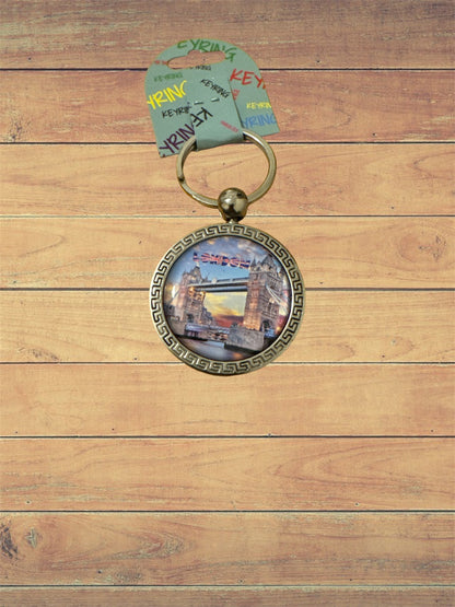 London Souvenir Keyrings | Unique Souvenir Keyrings | Tradition Swap